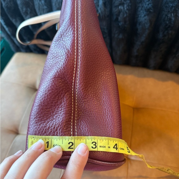 Michael Kors burgundy shoulder bag - Picture 10 of 12